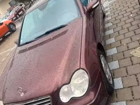 Mercedes-Benz Classe C C 180 1.8 143