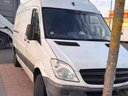 Mercedes-Benz Sprinter 