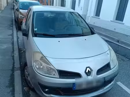 Renault Clio 1.4 98