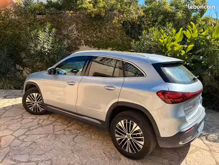 Mercedes-Benz EQA 250+ 190