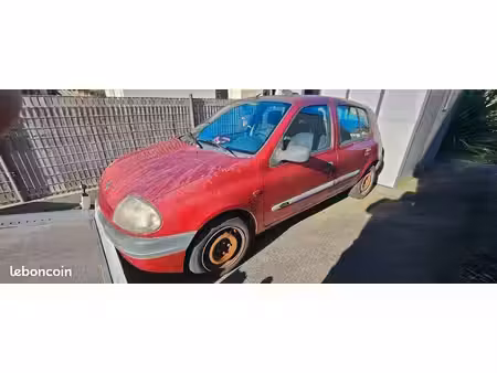 Renault Clio 1.2 58