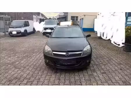 Opel Astra 1.9 CDTI 150