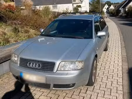 Audi A6 V6 2.4 170