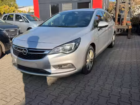 Opel Astra 1.6 CDTI 110 Business Edition