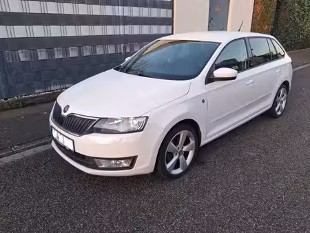 Škoda Rapid Spaceback 1.4 TSI 122 Elegance