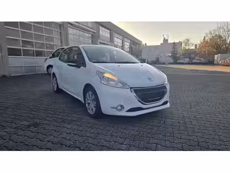 Peugeot 208 1.2 82 Active