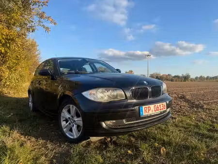 BMW Série 1 118i 2.0 143
