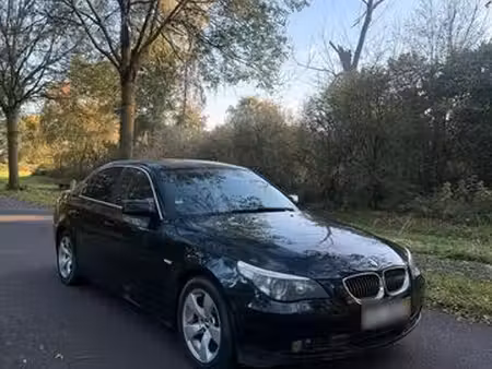 BMW Série 5 530d 3.0 218
