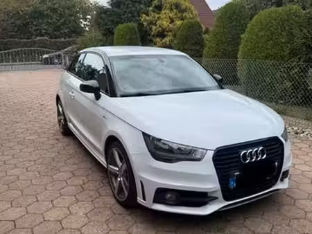 Audi A1 1.2 TFSI 86 S line