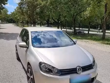Volkswagen Golf 1.4 80