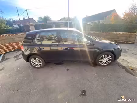 Volkswagen Golf 2.0 TDI 110