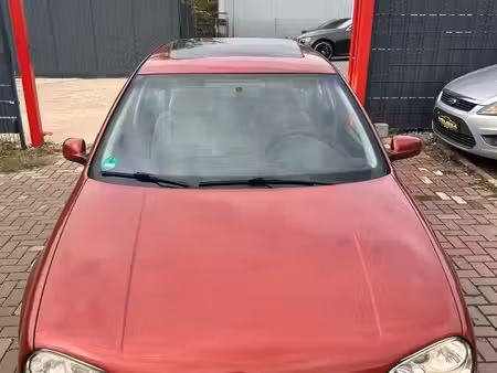 Volkswagen Golf 1.6 102