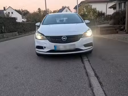 Opel Astra 1.6 CDTI 95
